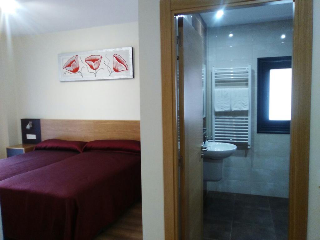 Hotel Peregrino Pontevedra Zimmer foto